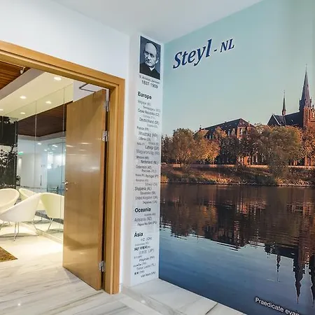 מלון Steyler & Congress