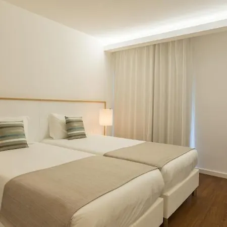 מלון Steyler & Congress 4*